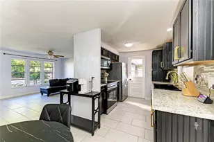 3350 Bailey St, Sarasota, FL 34237 - Photo 10