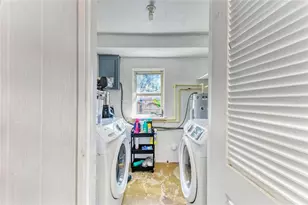 3350 Bailey St, Sarasota, FL 34237 - Photo 26