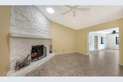 311 76th Street NW, Bradenton, FL 34209 - Photo 18