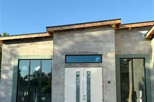 2069 Hibiscus St, Sarasota, FL 34239 - Photo 1