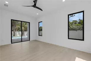 2069 Hibiscus St, Sarasota, FL 34239 - Photo 20