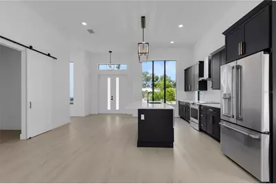 2069 Hibiscus Street, Sarasota, FL 34239 - Photo 14