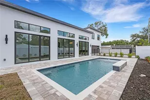 2079 Hibiscus St, Sarasota, FL 34239 - Photo 24