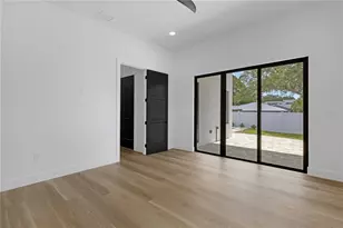 2079 Hibiscus St, Sarasota, FL 34239 - Photo 18
