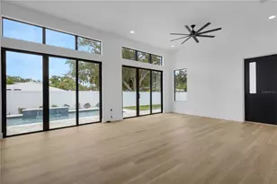 2079 Hibiscus St, Sarasota, FL 34239 - Photo 14