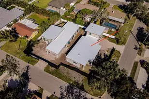 2079 Hibiscus St, Sarasota, FL 34239 - Photo 14