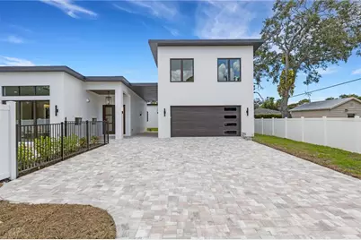 2079 Hibiscus Street, Sarasota, FL 34239 - Photo 2