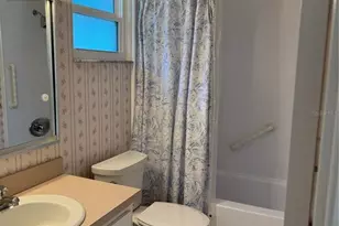 3957 Lakeside Dr, Sarasota, FL 34232 - Photo 16