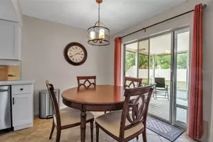 721 N Jefferson Ave, Sarasota, FL 34237 - Photo 8