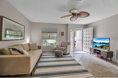 721 N Jefferson Avenue #721, Sarasota, FL 34237 - Photo 8