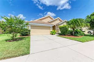 8772 Stone Harbour Loop, Bradenton, FL 34212 - Photo 2