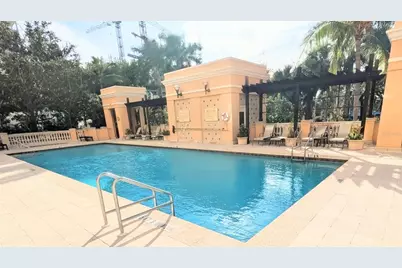 750 N Tamiami Trail #1204, Sarasota, FL 34236 - Photo 16