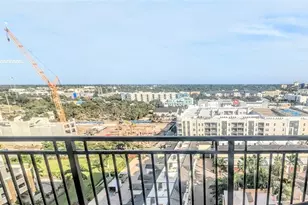 750 N Tamiami Trl, Sarasota, FL 34236 - Photo 14