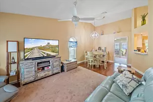 4872 Limetree Ln, Venice, FL 34293 - Photo 4