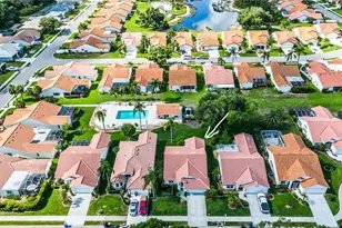 4872 Limetree Ln, Venice, FL 34293 - Photo 4