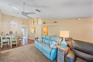 4872 Limetree Ln, Venice, FL 34293 - Photo 6