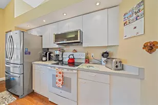 4872 Limetree Ln, Venice, FL 34293 - Photo 12