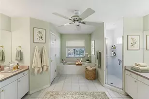 2323 Paso Fino Dr, Sarasota, FL 34240 - Photo 18