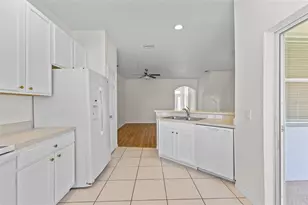 3851 Virga Blvd, Sarasota, FL 34233 - Photo 8