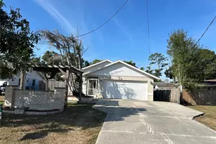 1024 Albritton Ave, Sarasota, FL 34232 - Photo 2