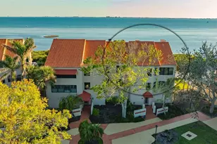 4535 Bay Club Dr, Bradenton, FL 34210 - Photo 6