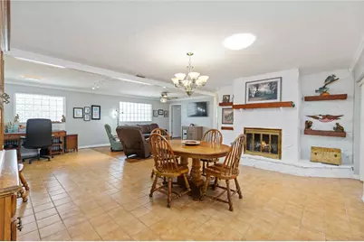 3363 Sheffield Circle, Sarasota, FL 34239 - Photo 8