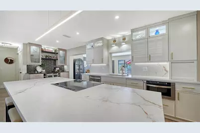 3904 Chinaberry Road, Bradenton, FL 34208 - Photo 14