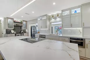 3904 Chinaberry Rd, Bradenton, FL 34208 - Photo 14