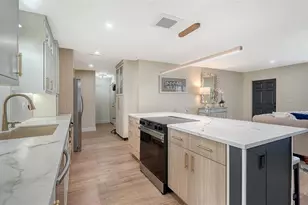 3904 Chinaberry Rd, Bradenton, FL 34208 - Photo 16