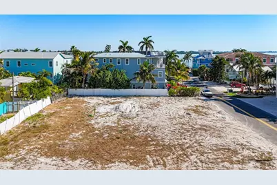 403 Gulf Drive S, Bradenton Beach, FL 34217 - Photo 4