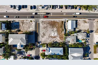 403 Gulf Drive S, Bradenton Beach, FL 34217 - Photo 12