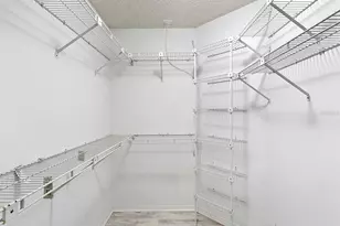 220 Chartley Ct N, Sarasota, FL 34232 - Photo 16