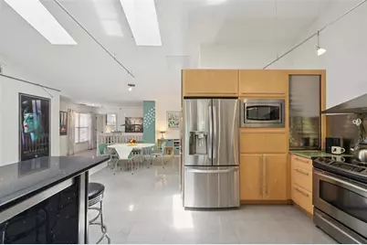 5588 Golf Pointe Drive #1, Sarasota, FL 34243 - Photo 14