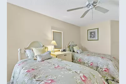 6094 Wilshire Boulevard #8, Sarasota, FL 34238 - Photo 16