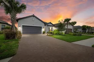 3107 Vittorio Ct, Bradenton, FL 34211 - Photo 2