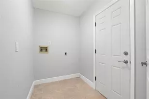 3708 40th Ave W, Bradenton, FL 34205 - Photo 18