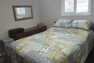 1707 28th Ave Dr W, Bradenton, FL 34205 - Photo 10