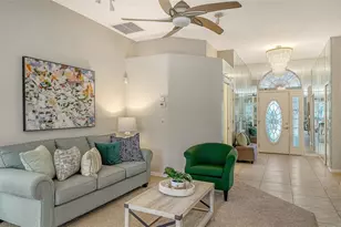 2162 Wasatch Dr, Sarasota, FL 34235 - Photo 6