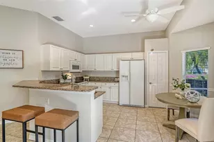 2162 Wasatch Dr, Sarasota, FL 34235 - Photo 10