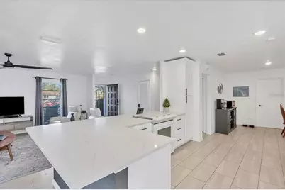 2410 Cass Street, Sarasota, FL 34231 - Photo 8