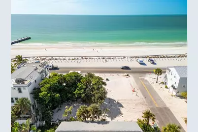 103 12th Street S, Bradenton Beach, FL 34217 - Photo 6