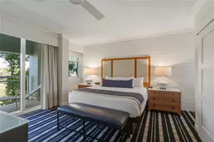 240 Sands Point Rd, Longboat Key, FL 34228 - Photo 14