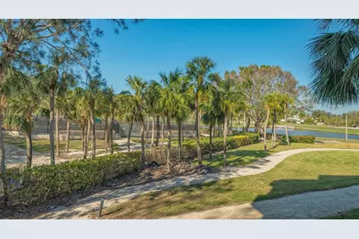 250 Sands Point Road #5101, Longboat Key, FL 34228 - Photo 2