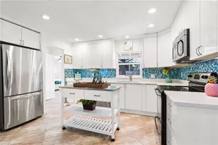 6100 Pauline Ave, Sarasota, FL 34231 - Photo 6