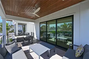 305 55th St, Holmes Beach, FL 34217 - Photo 32