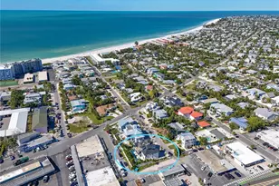 305 55th St, Holmes Beach, FL 34217 - Photo 64