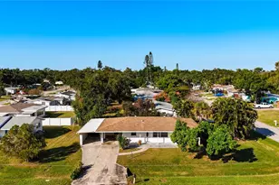 6010 Nutmeg Ave, Sarasota, FL 34231 - Photo 10