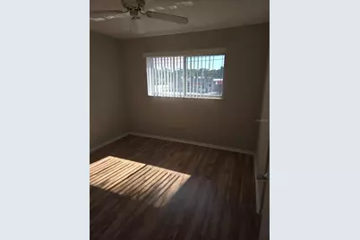 3101 Bee Ridge Road #204, Sarasota, FL 34239 - Photo 6