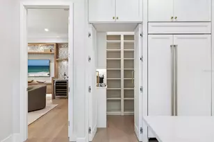 1519 Harbor Dr, Sarasota, FL 34239 - Photo 14