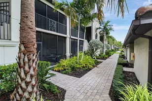 5517 Palmer Cir, Bradenton, FL 34211 - Photo 2